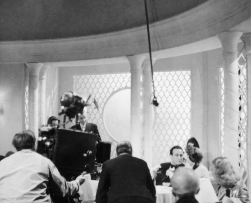 1946.06FilmDestinsDansClubNum004