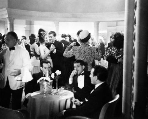 1946.06FilmDestinsDansClubNum012