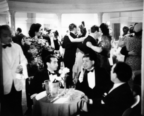 1946.06FilmDestinsDansClubNum014