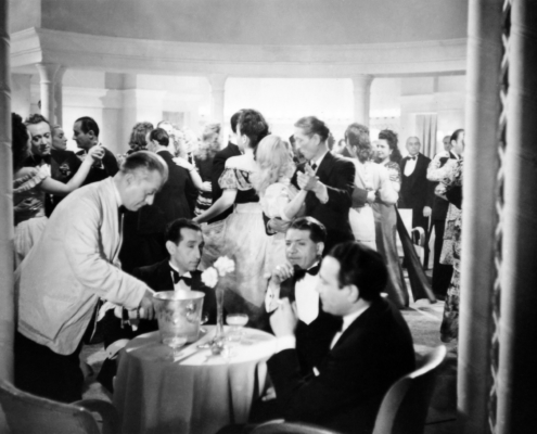1946.06FilmDestinsDansClubNum015