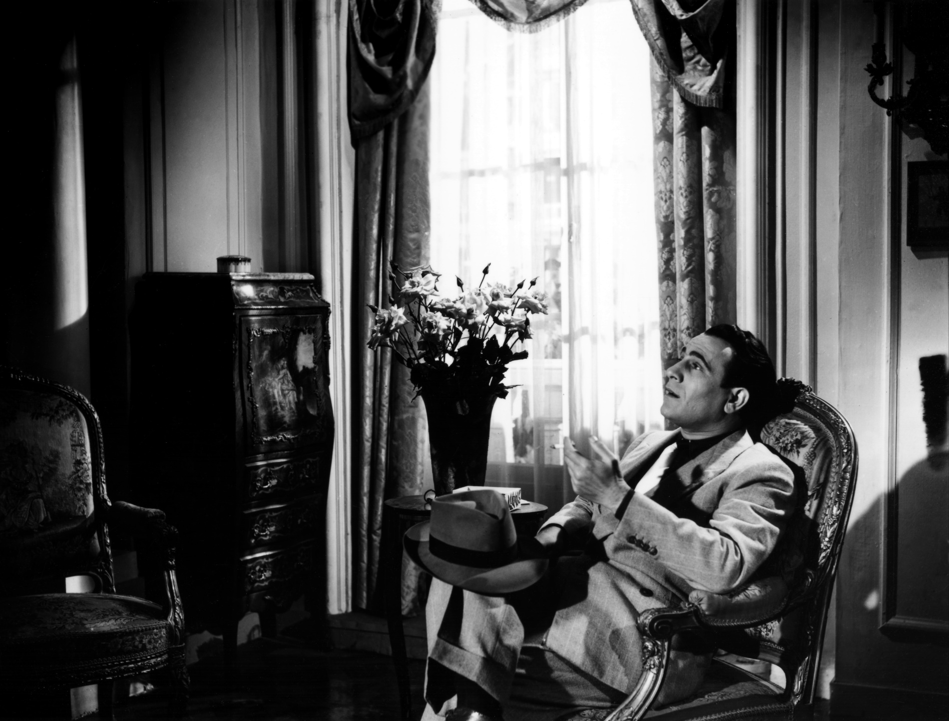 1946.06FilmDestinsNum041