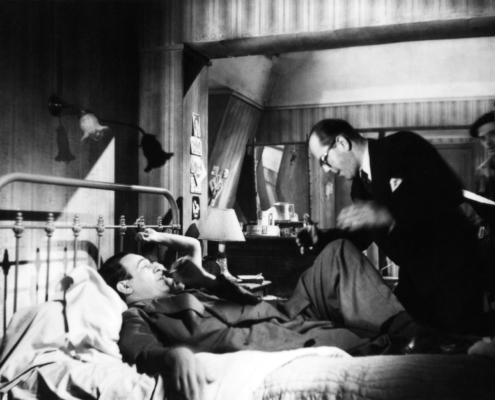1946.06FilmDestinsTinoAuLitAvecMiaNum001