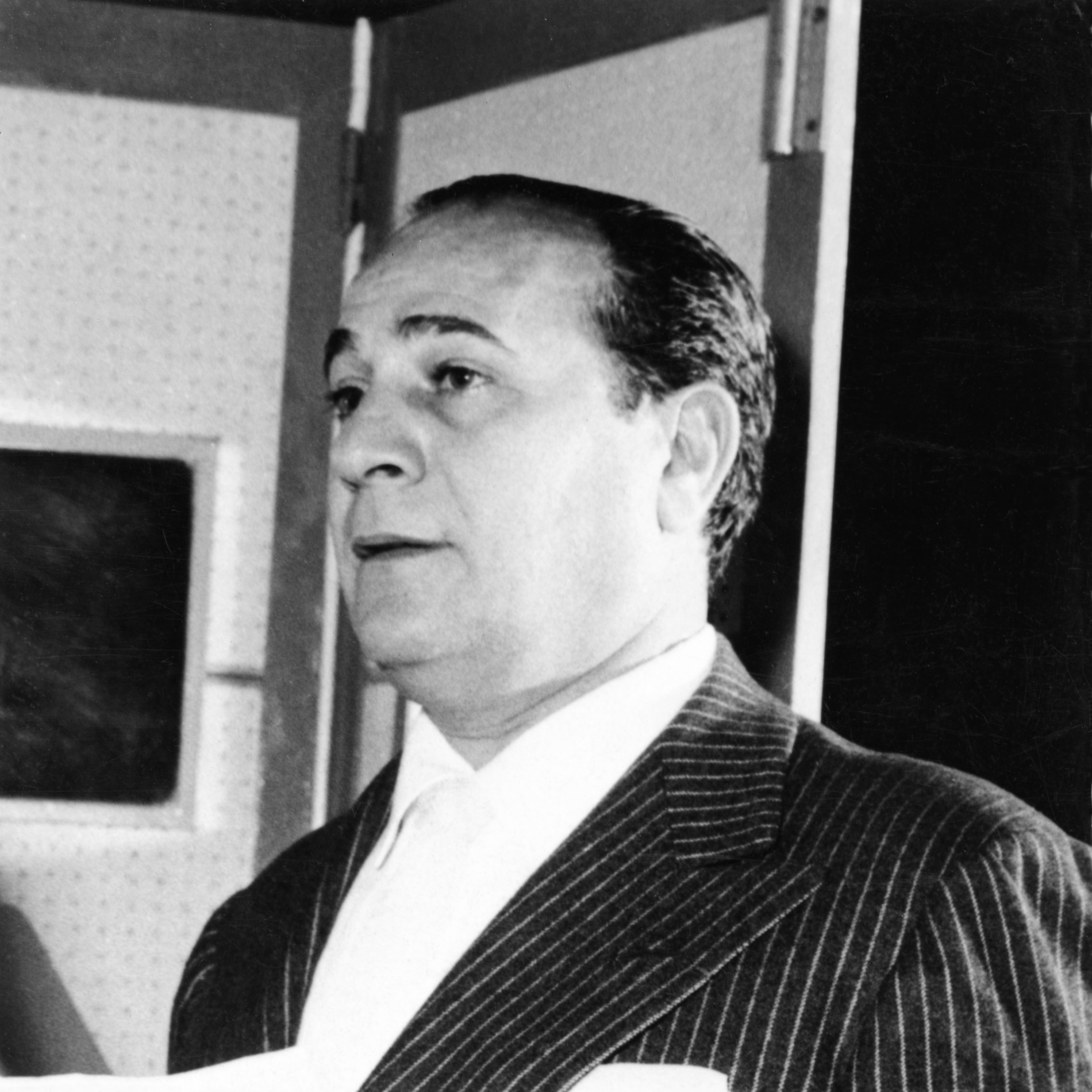 1960TinoRossiEnStudio