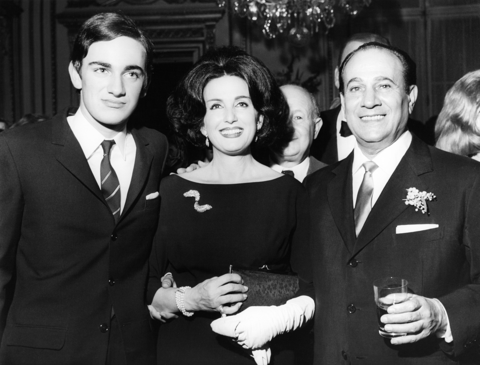 1963.11.19Cocktail30ansChansonsTino