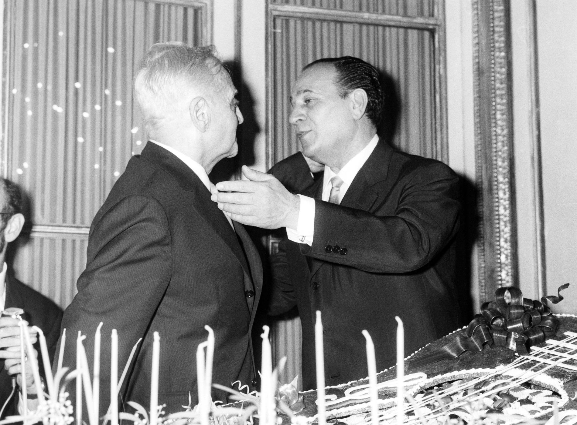 1963.11.19TinoRossiHenriVarna30ans