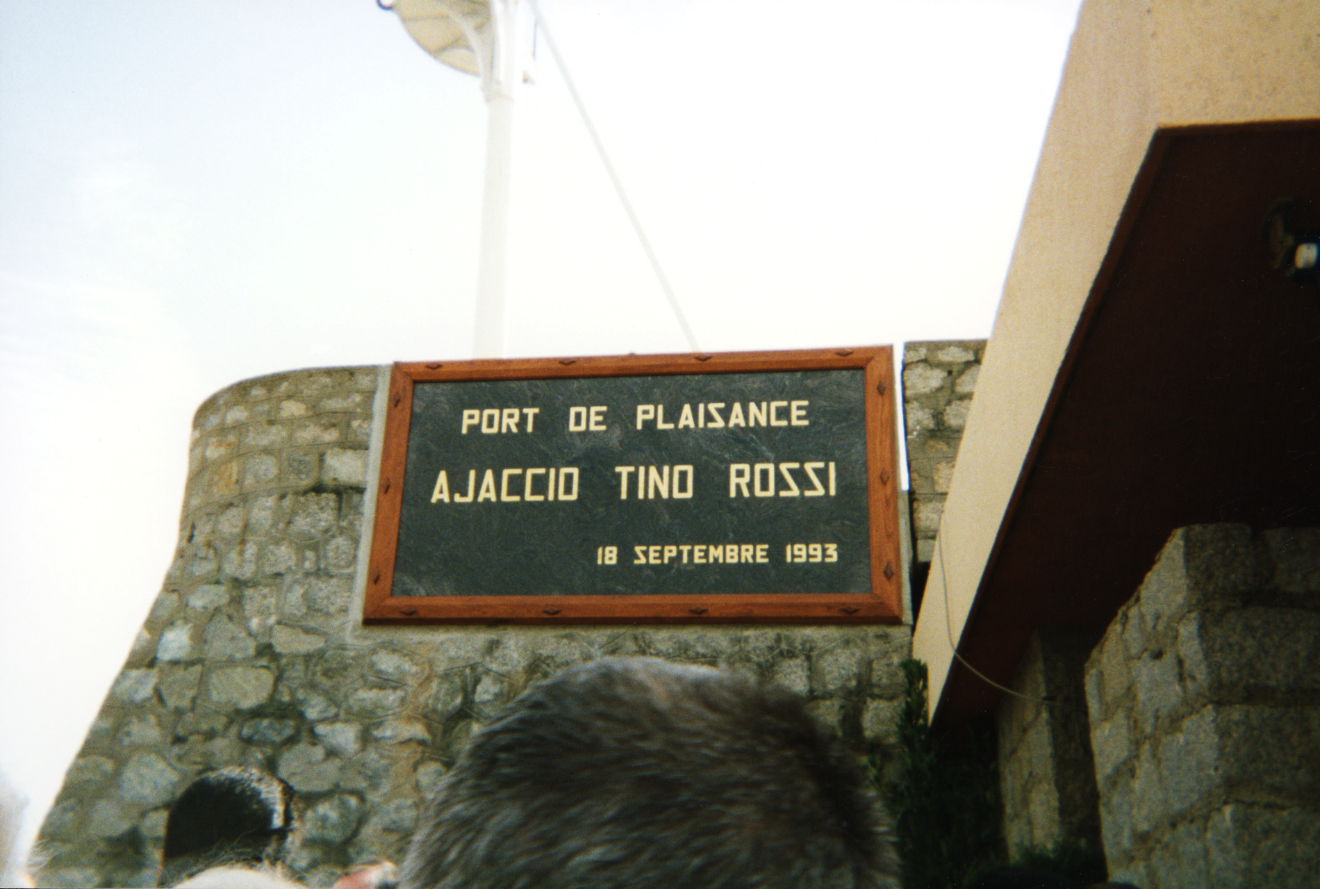1993.09.18AjaccioPortTinoRossi004