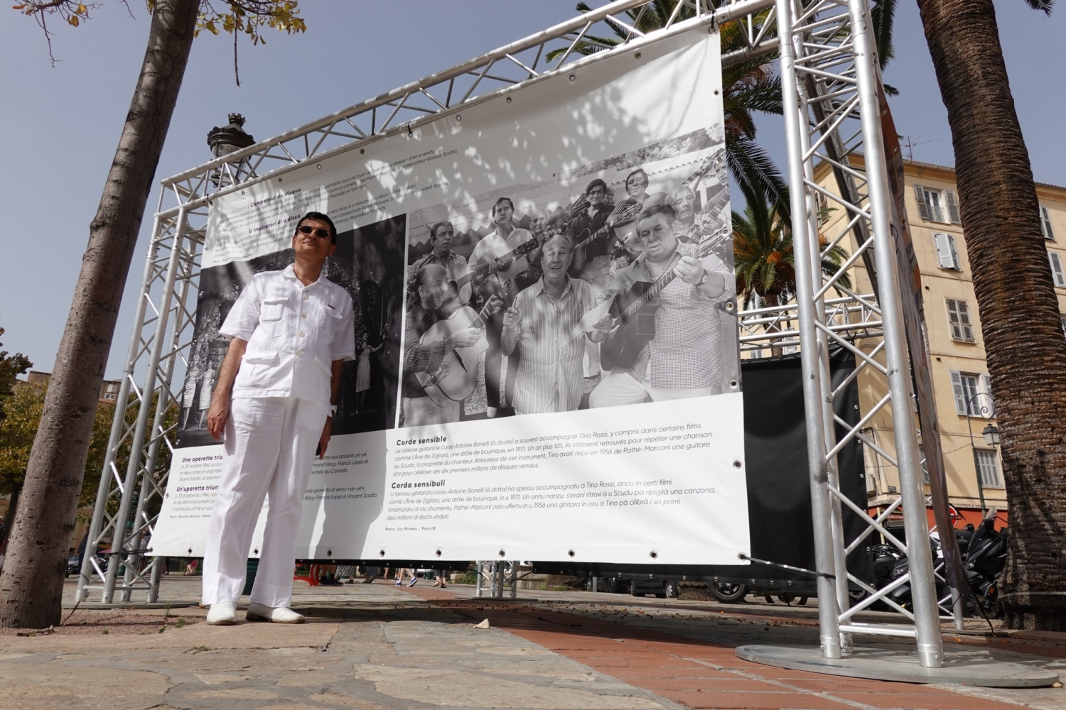Riz2023.09.17ExpositionPhotosTinoRossi40AnsAjaccioPlaceFoch-027