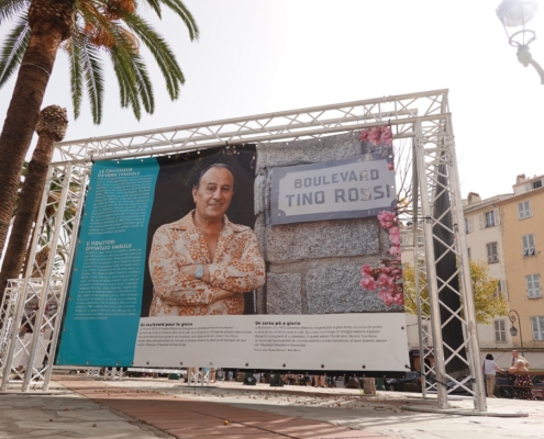 Riz2023.09.17ExpositionPhotosTinoRossi40AnsAjaccioPlaceFoch-034