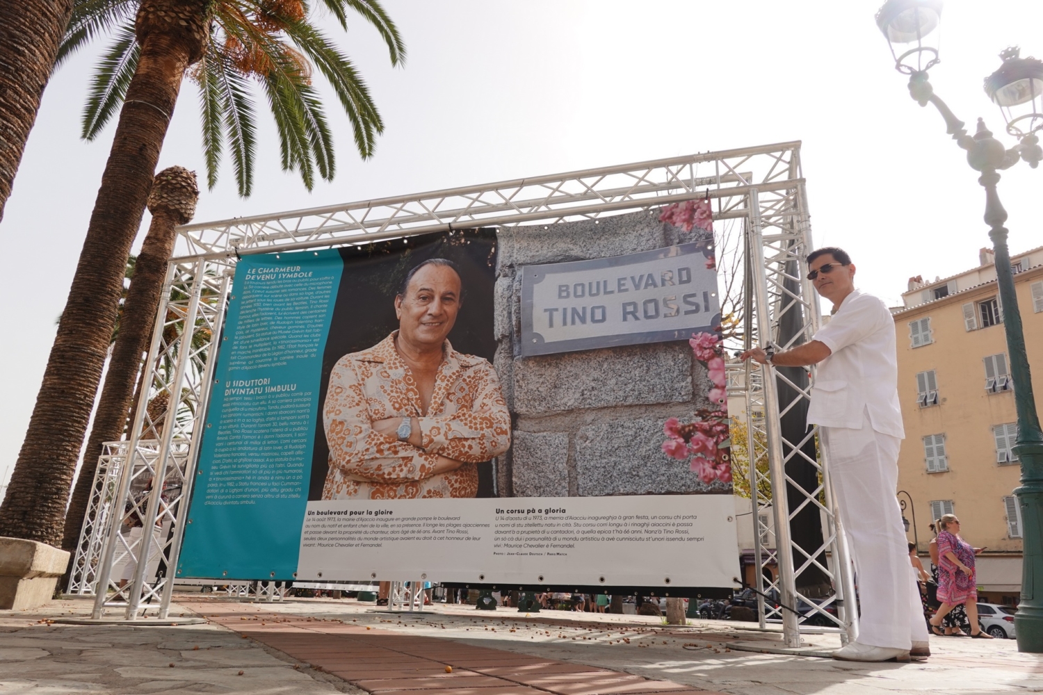 Riz2023.09.17ExpositionPhotosTinoRossi40AnsAjaccioPlaceFoch-039