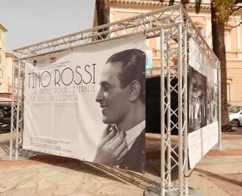 Riz2023.09.17ExpositionPhotosTinoRossi40AnsAjaccioPlaceFoch-135