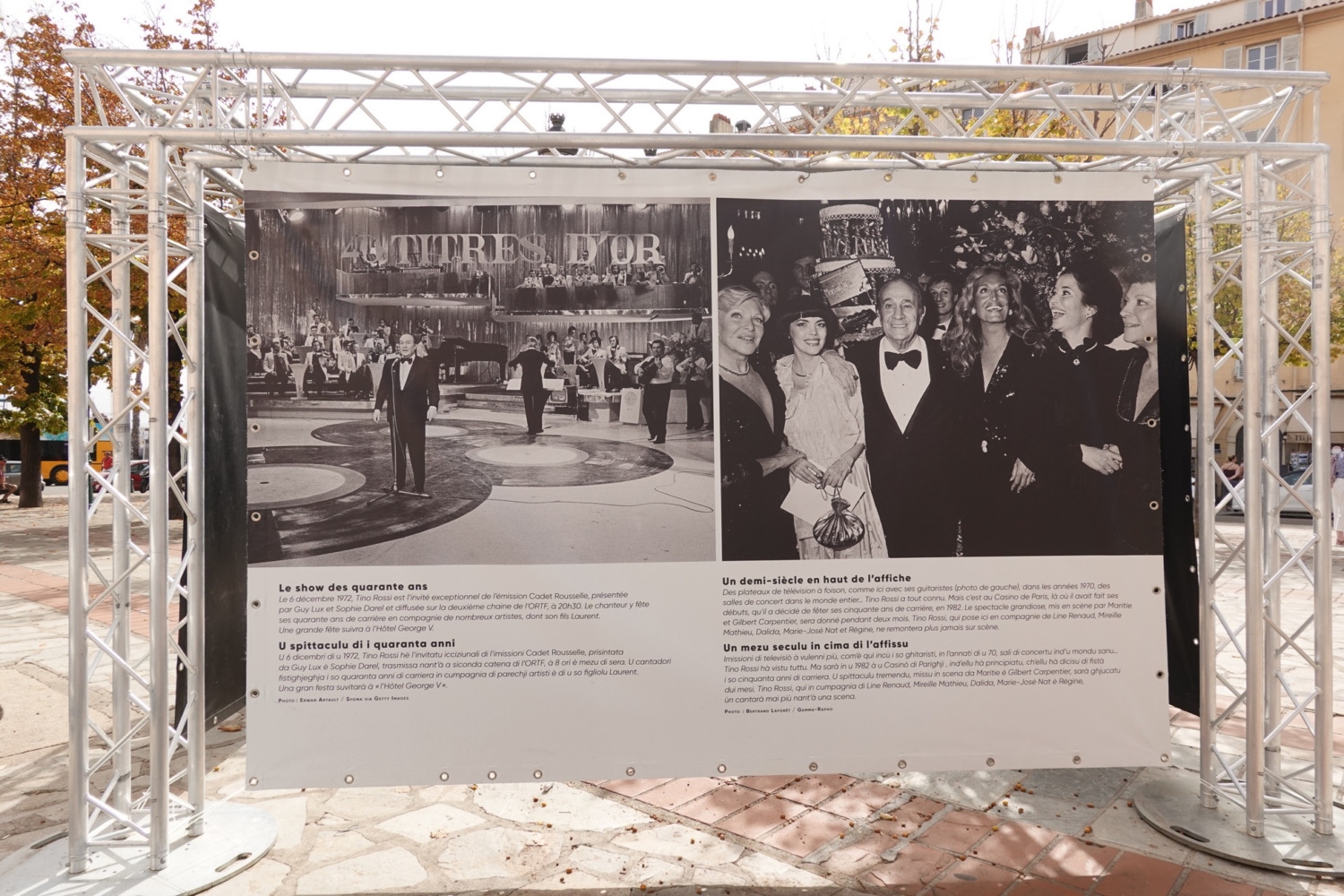 Riz2023.09.17ExpositionPhotosTinoRossi40AnsAjaccioPlaceFoch-157
