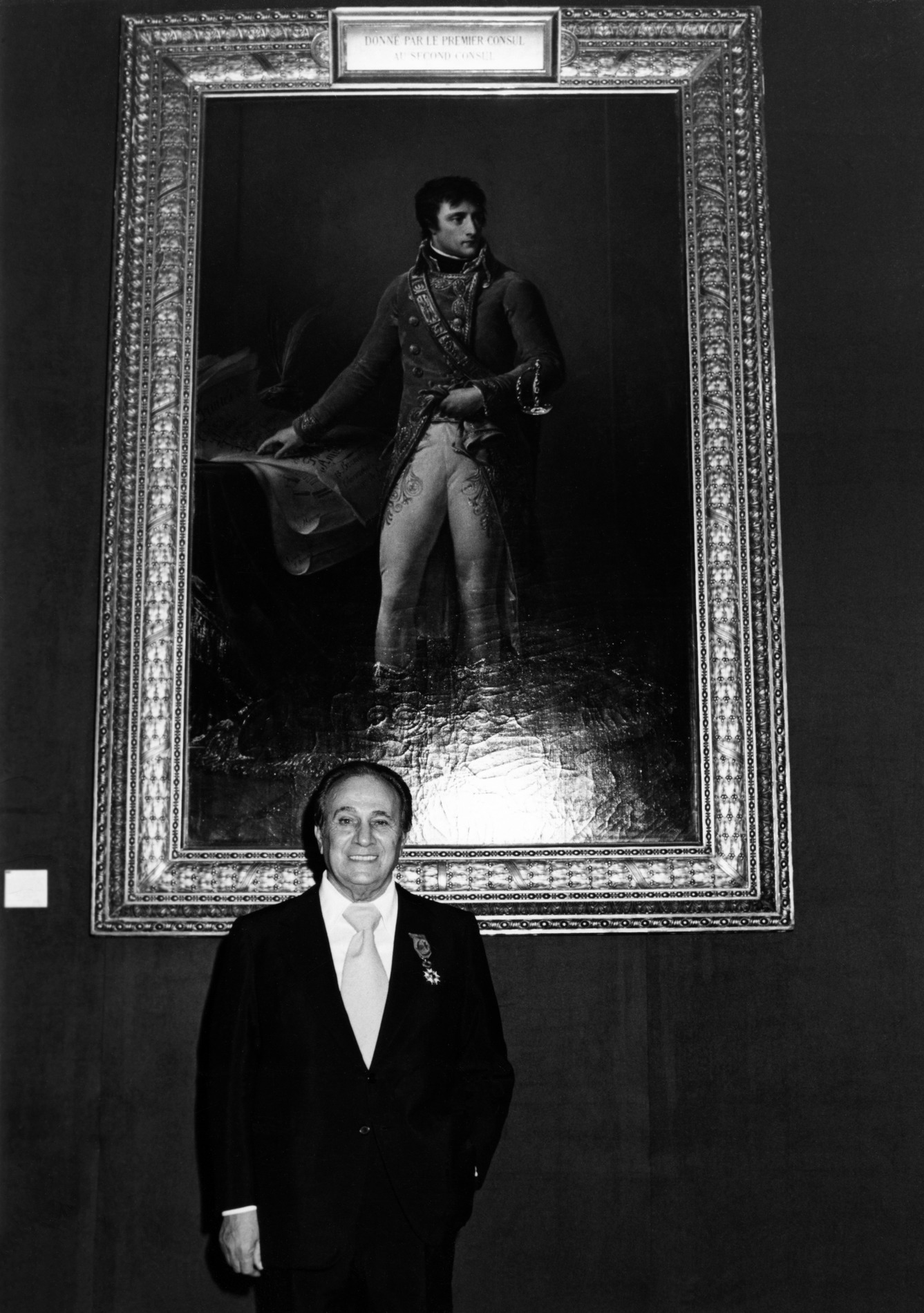 1976.02.10TinoRossiOfficierLegiondHonneur003