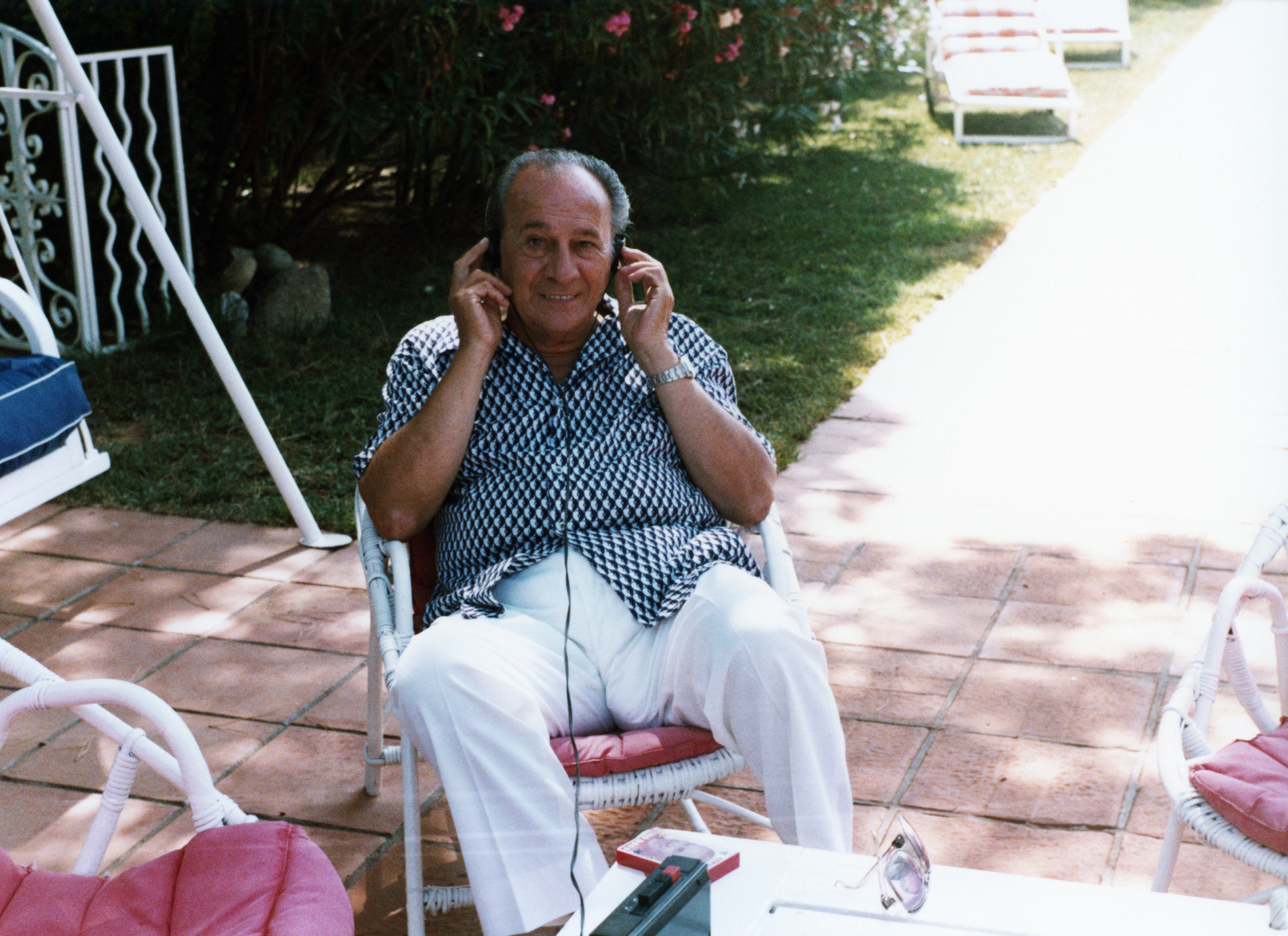 1977TinoRossiAuScudoEcouteCompilationSurCassetteNum001