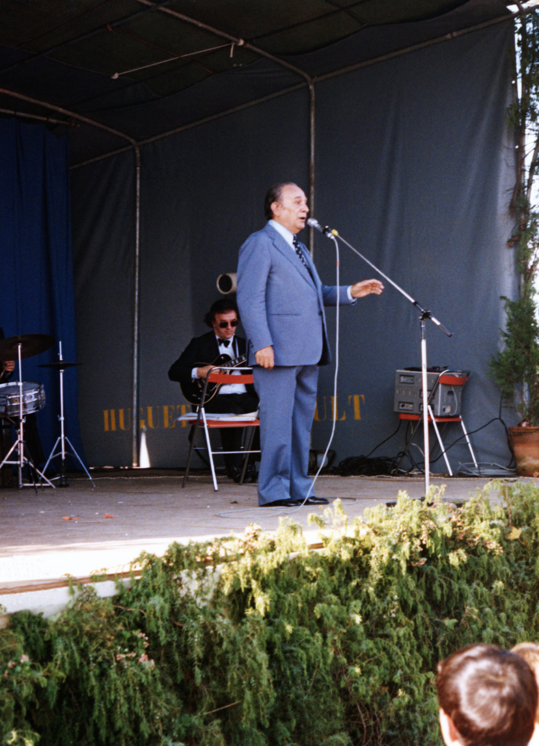 1979.06.03TinoRossiGalaLathusAgr002
