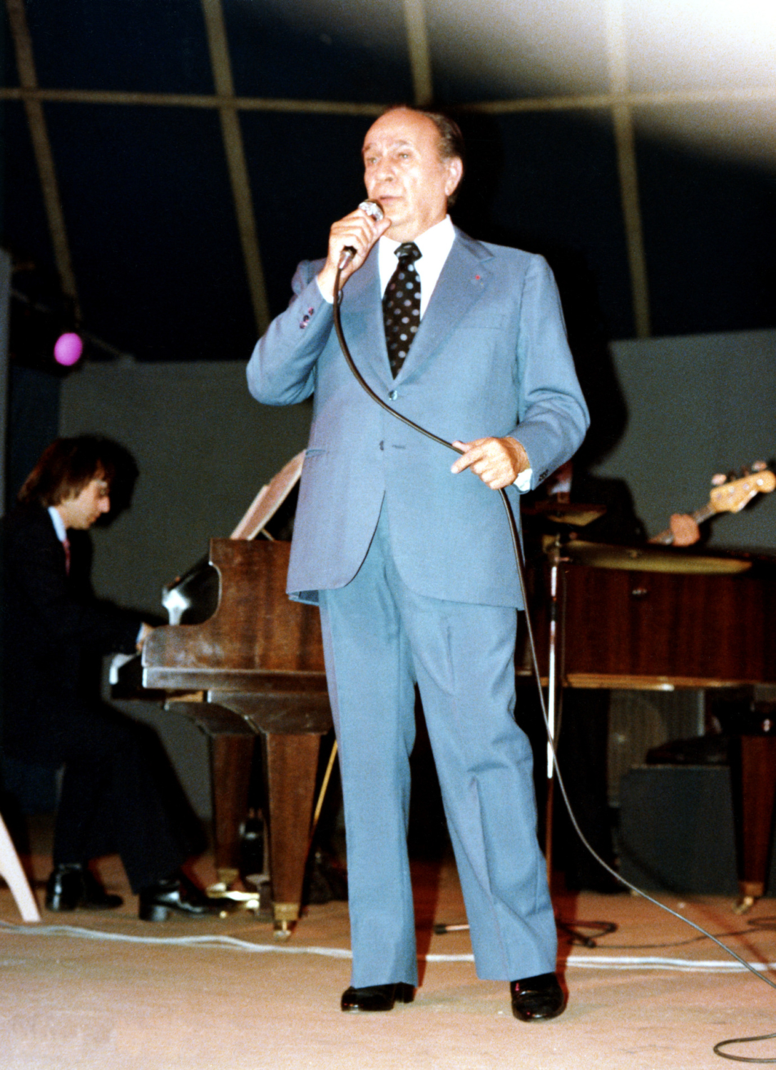 1979.12.14TinoRossiGalaBlois05