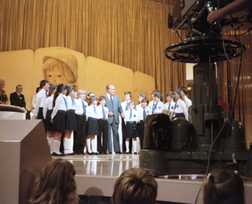 1982.10.09EcoleDesFansTinoRossiNum10Pch