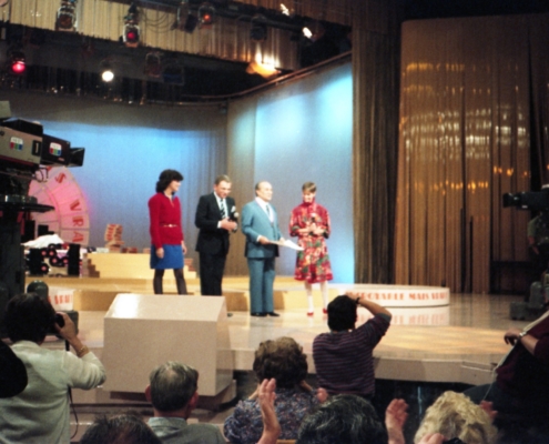 1982.10.09IncroyableMaisVraiTinoRossiNum06Pch
