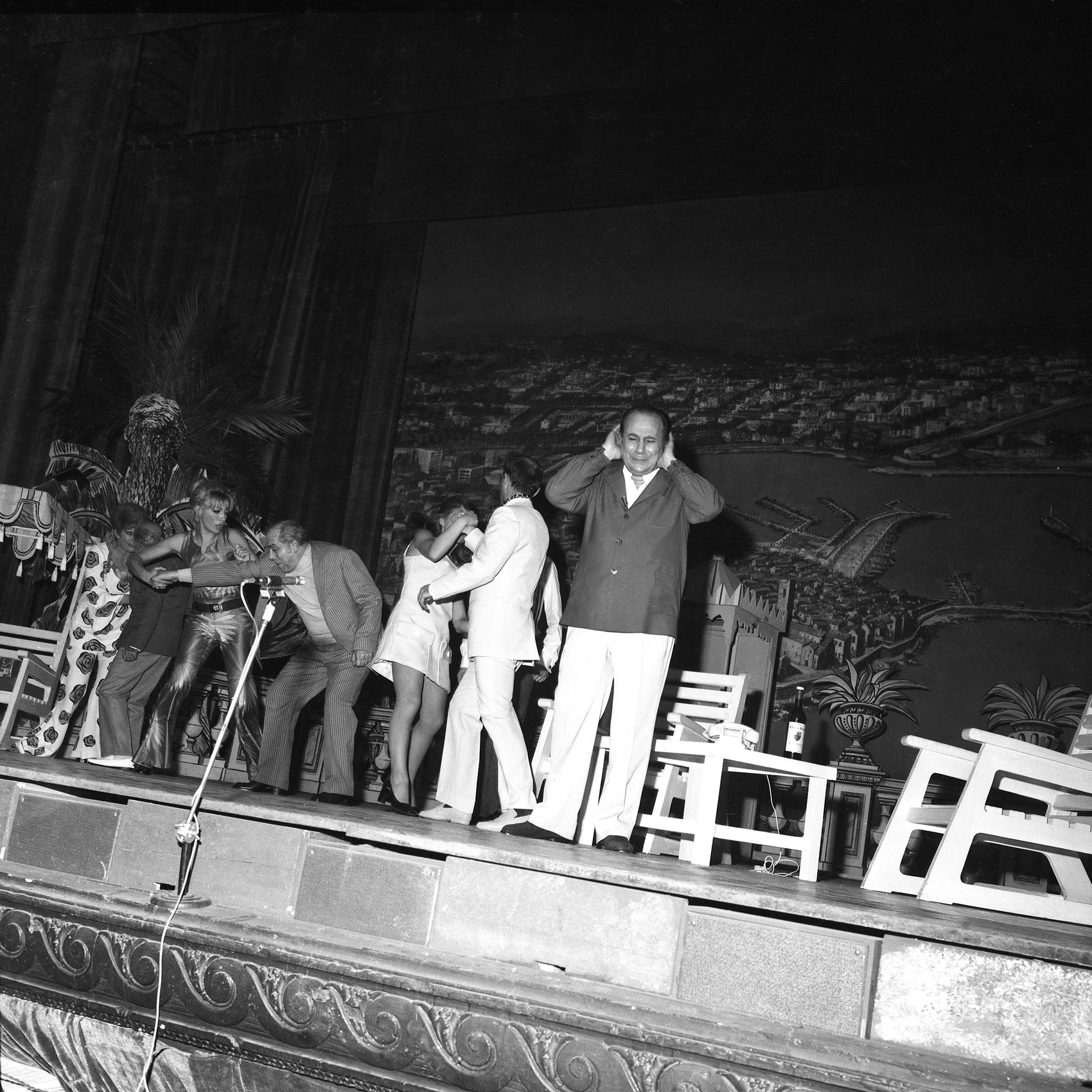 1969.10.30MarchandDeSoleilActe1TinoRossiNum12