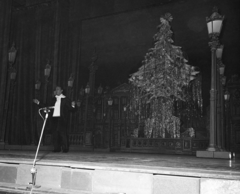 1969.10.30MarchandDeSoleilActe2TinoRossiNum22