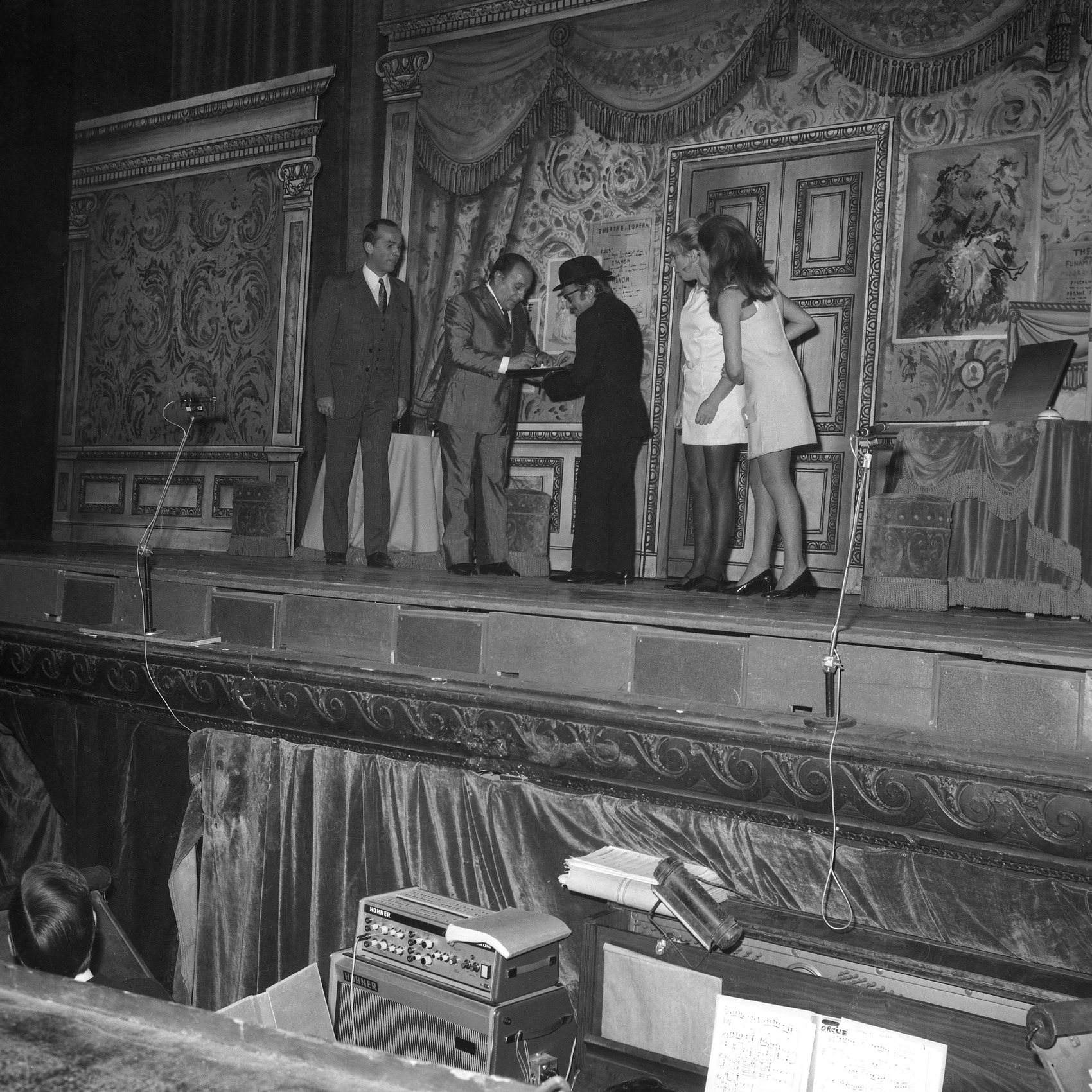 1969.10.30MarchandDeSoleilActe2TinoRossiNum25