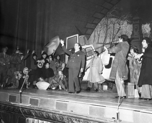 1969.10.30MarchandDeSoleilActe2TinoRossiNum27