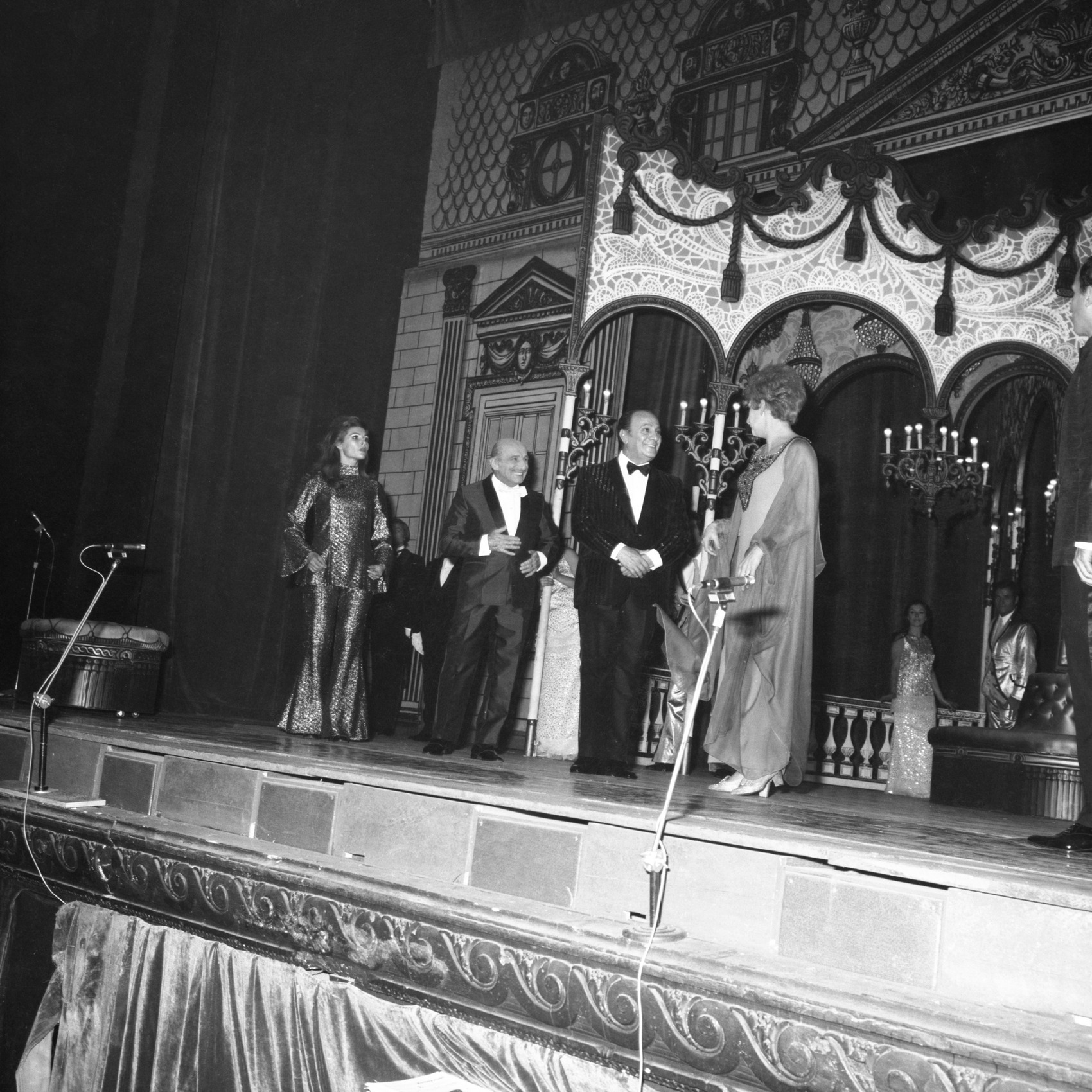 1969.10.30MarchandDeSoleilActe2TinoRossiNum30