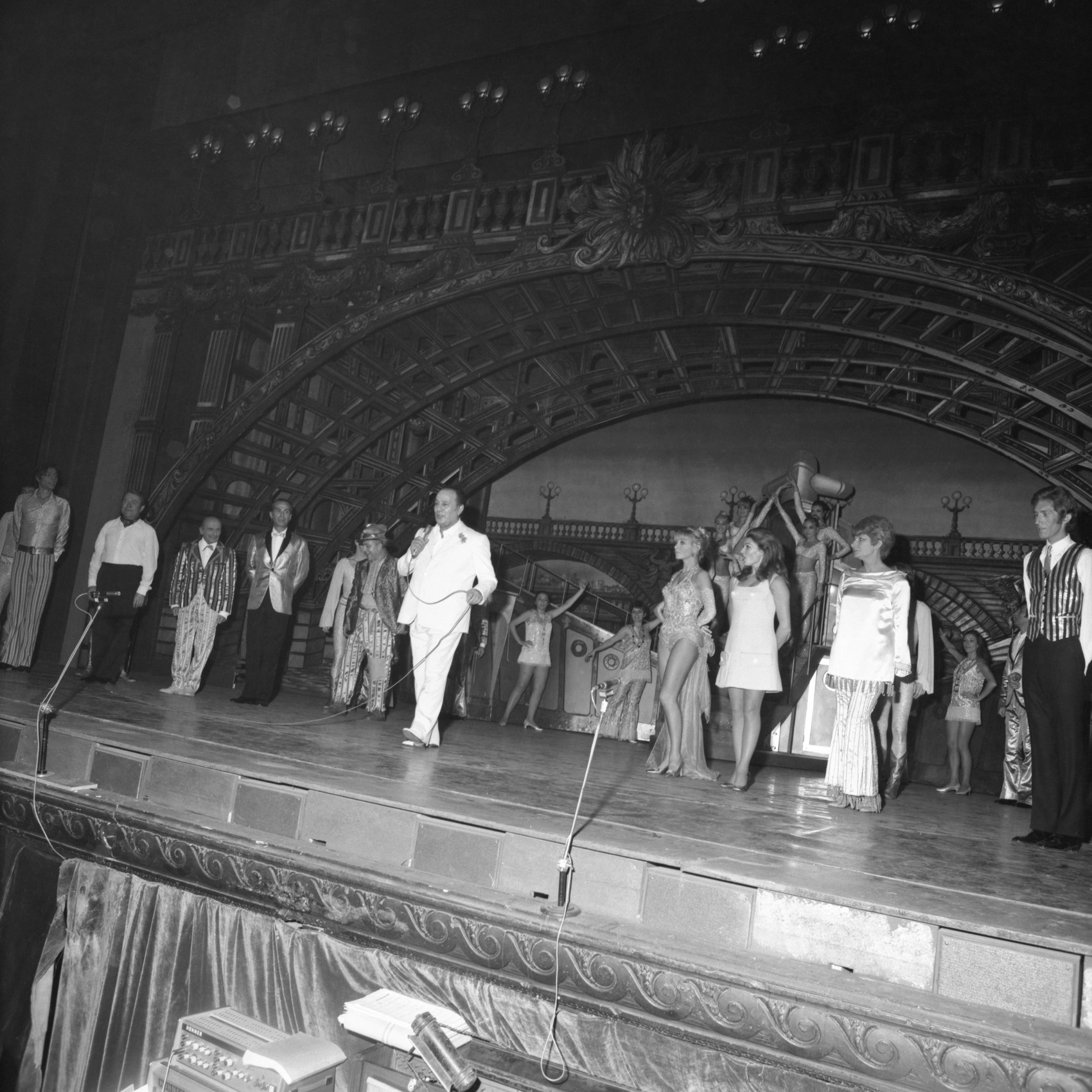 1969.10.30MarchandDeSoleilActe2TinoRossiNum35