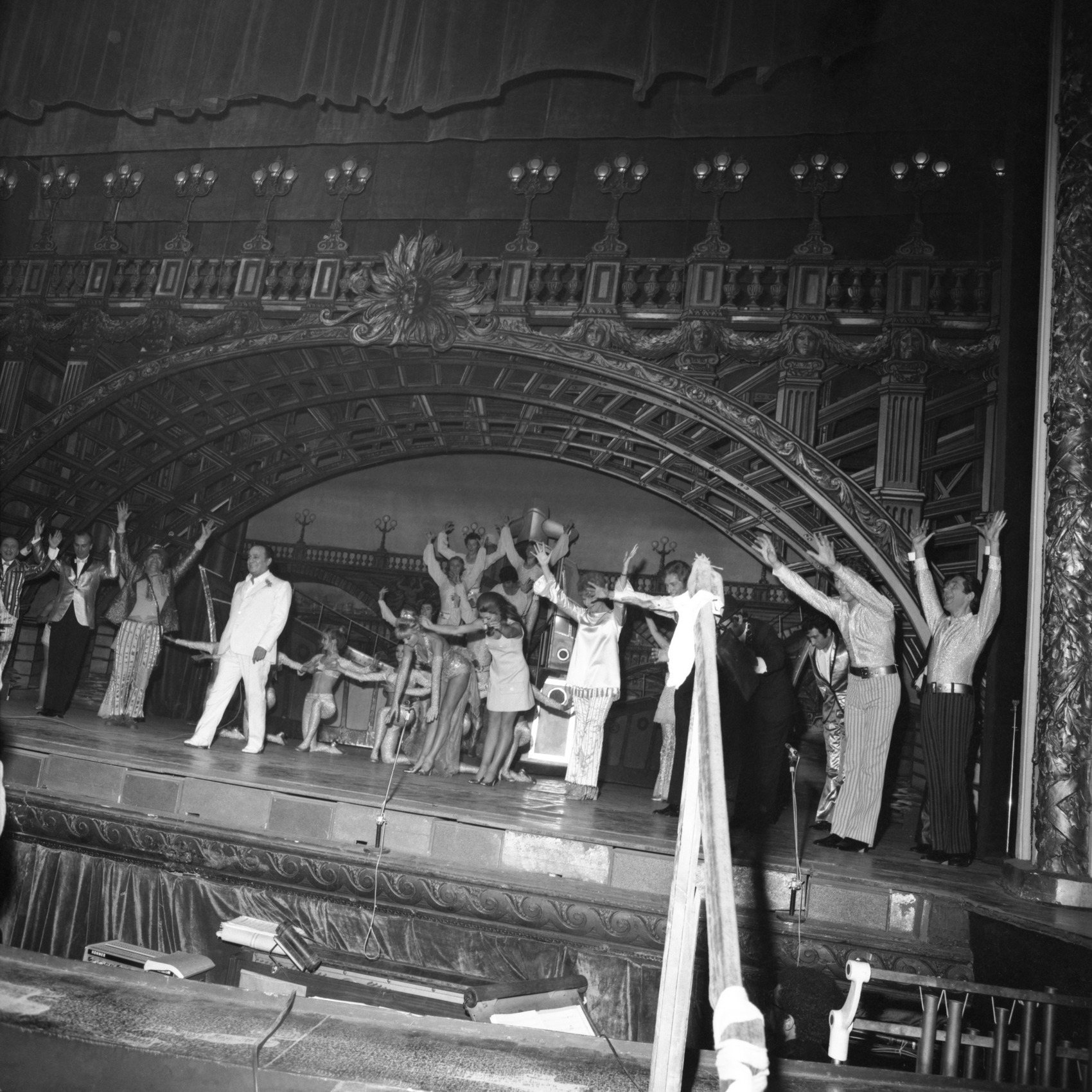 1969.10.30MarchandDeSoleilActe2TinoRossiNum36