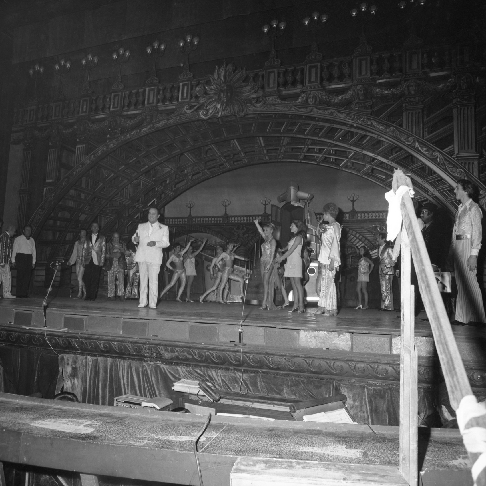 1969.10.30MarchandDeSoleilActe2TinoRossiNum38