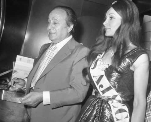 1975.05.24TinoMontparnasse006