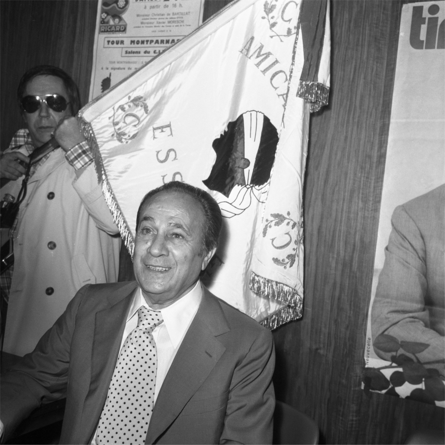 1975.05.24TinoMontparnasse007