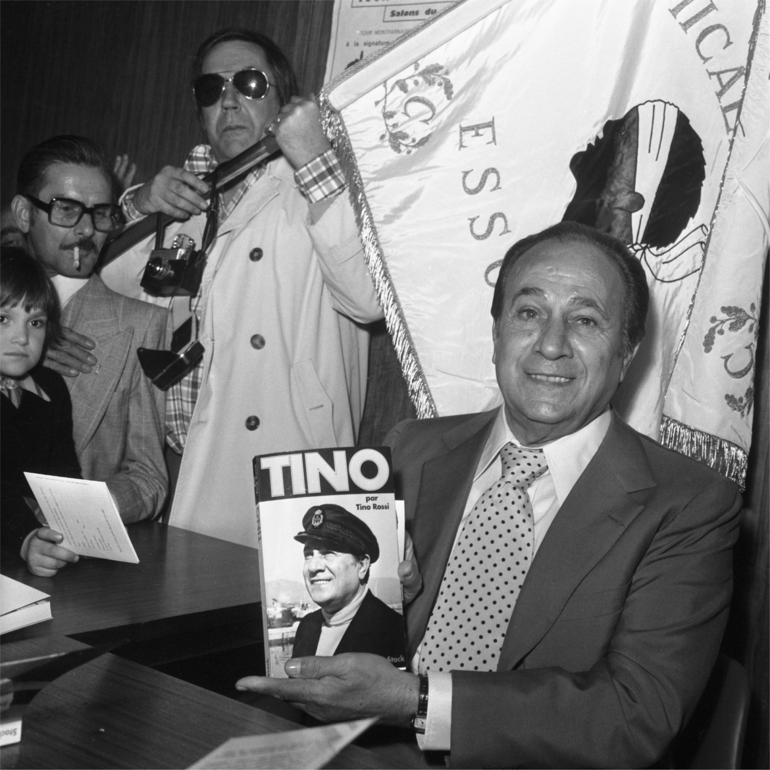 1975.05.24TinoMontparnasse013