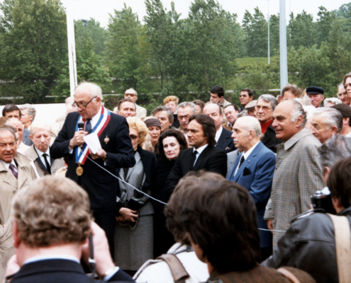 1984.05.22InaugurationSquareTinoRossiS1Num011