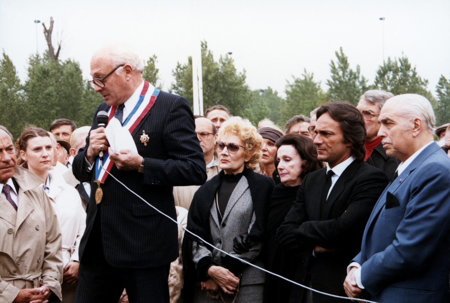 1984.05.22InaugurationSquareTinoRossiS1Num014
