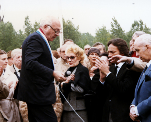 1984.05.22InaugurationSquareTinoRossiS1Num015