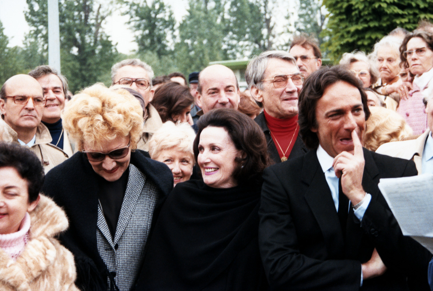 1984.05.22InaugurationSquareTinoRossiS1Num022