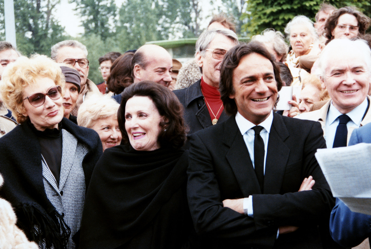1984.05.22InaugurationSquareTinoRossiS1Num023
