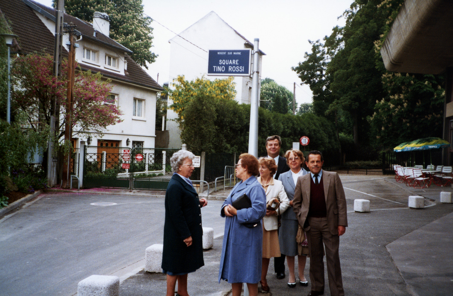 1984.05.22InaugurationSquareTinoRossiS2Num001