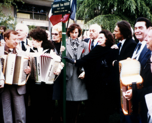 1984.05.22InaugurationSquareTinoRossiS2Num013