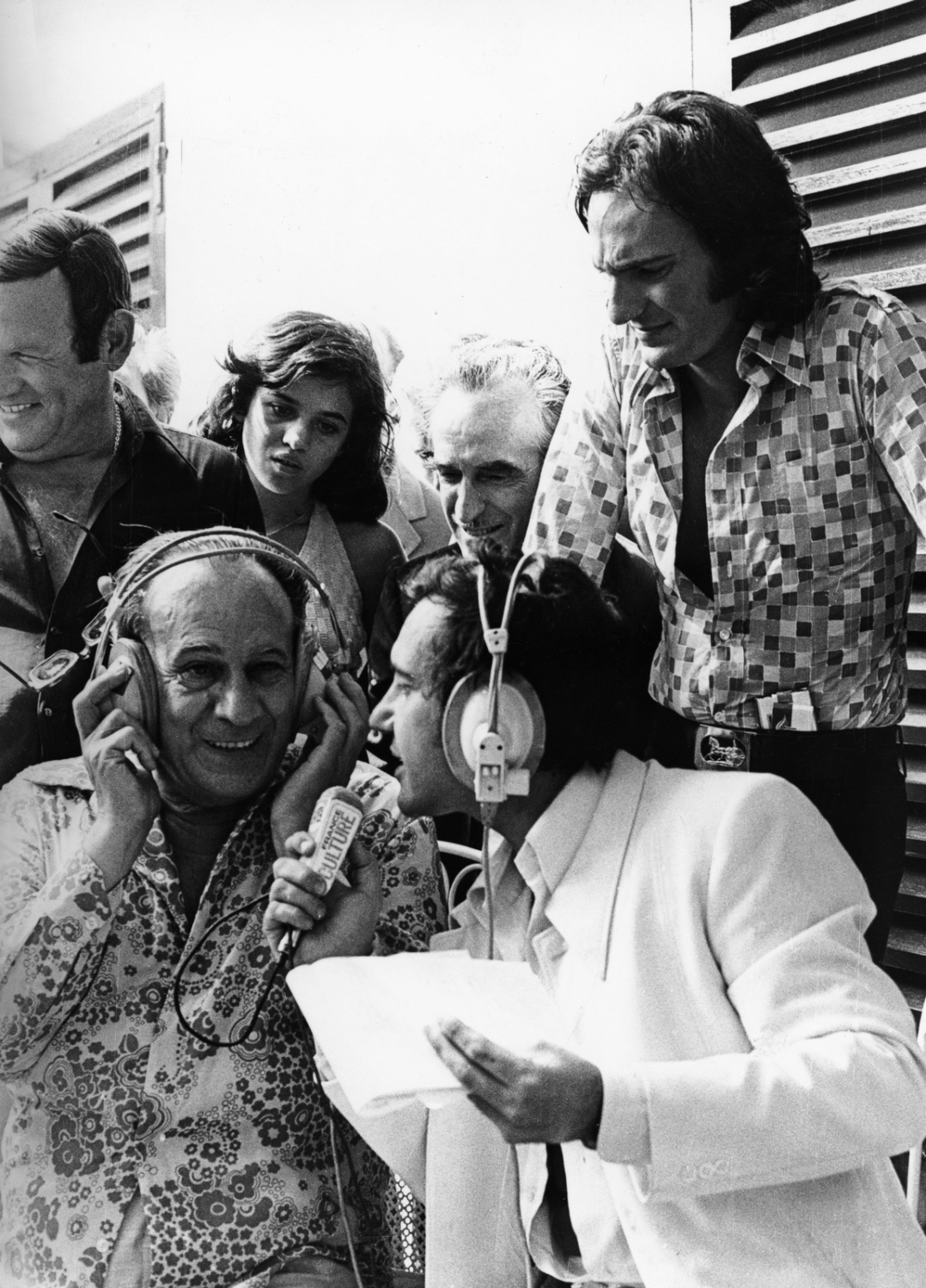 1973.08.14TinoRossiAperitifAuScudoAjaccioSerieMignucciNum004