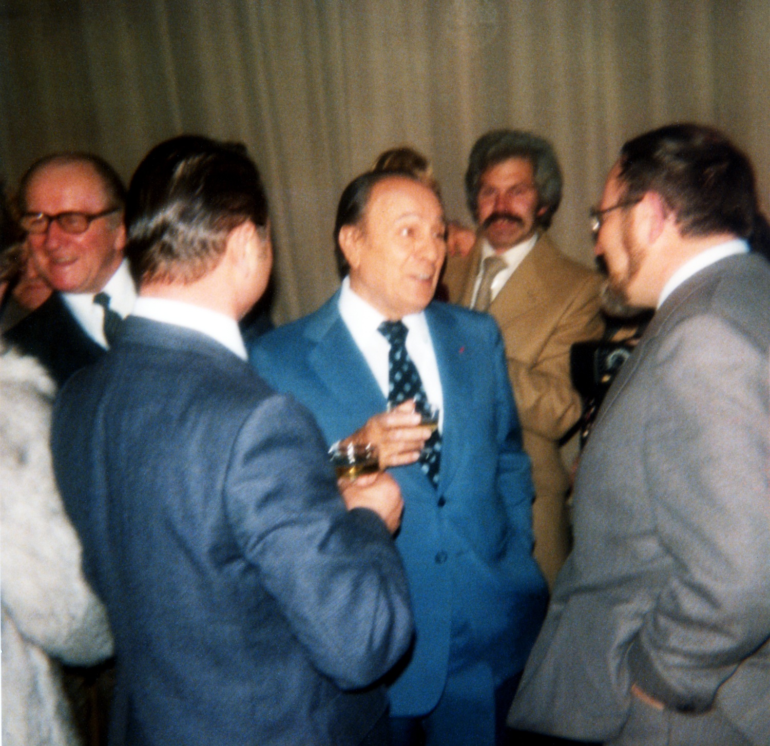 1980.11.30GalaTinoRossiCappelleLaGrandeNum002