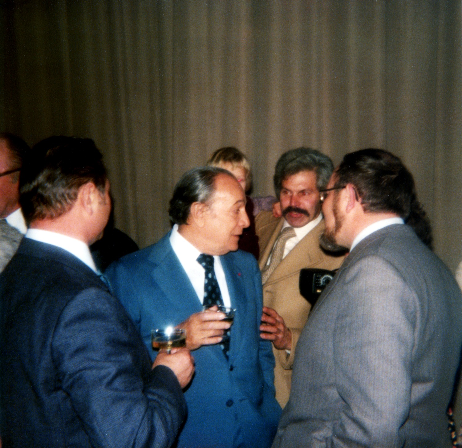 1980.11.30GalaTinoRossiCappelleLaGrandeNum003