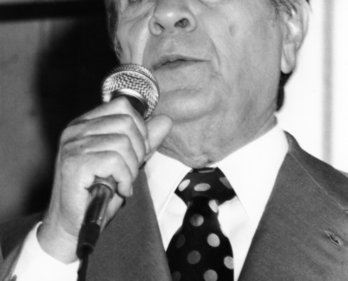 1981.11.08GalaTroyesTinoRossi-09