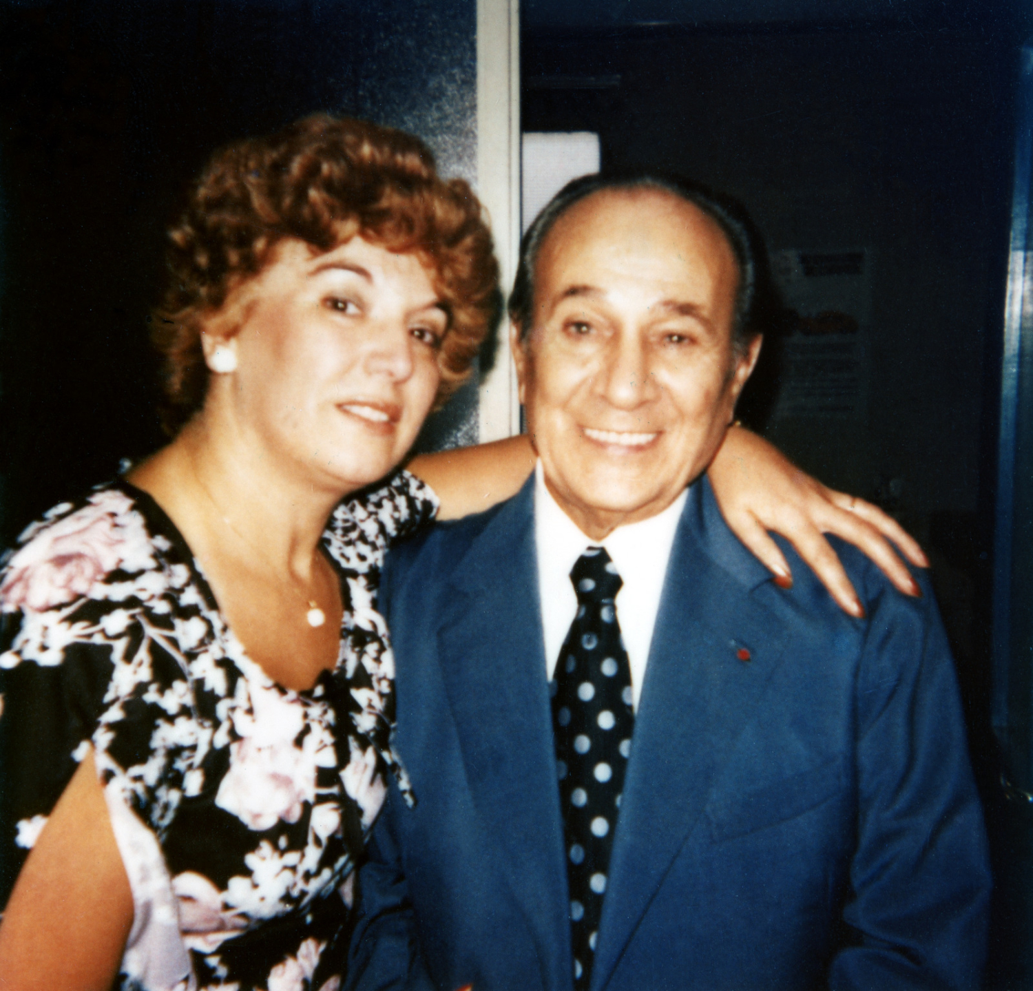1981.11.08GalaTroyesTinoRossiDansSaLoge-02