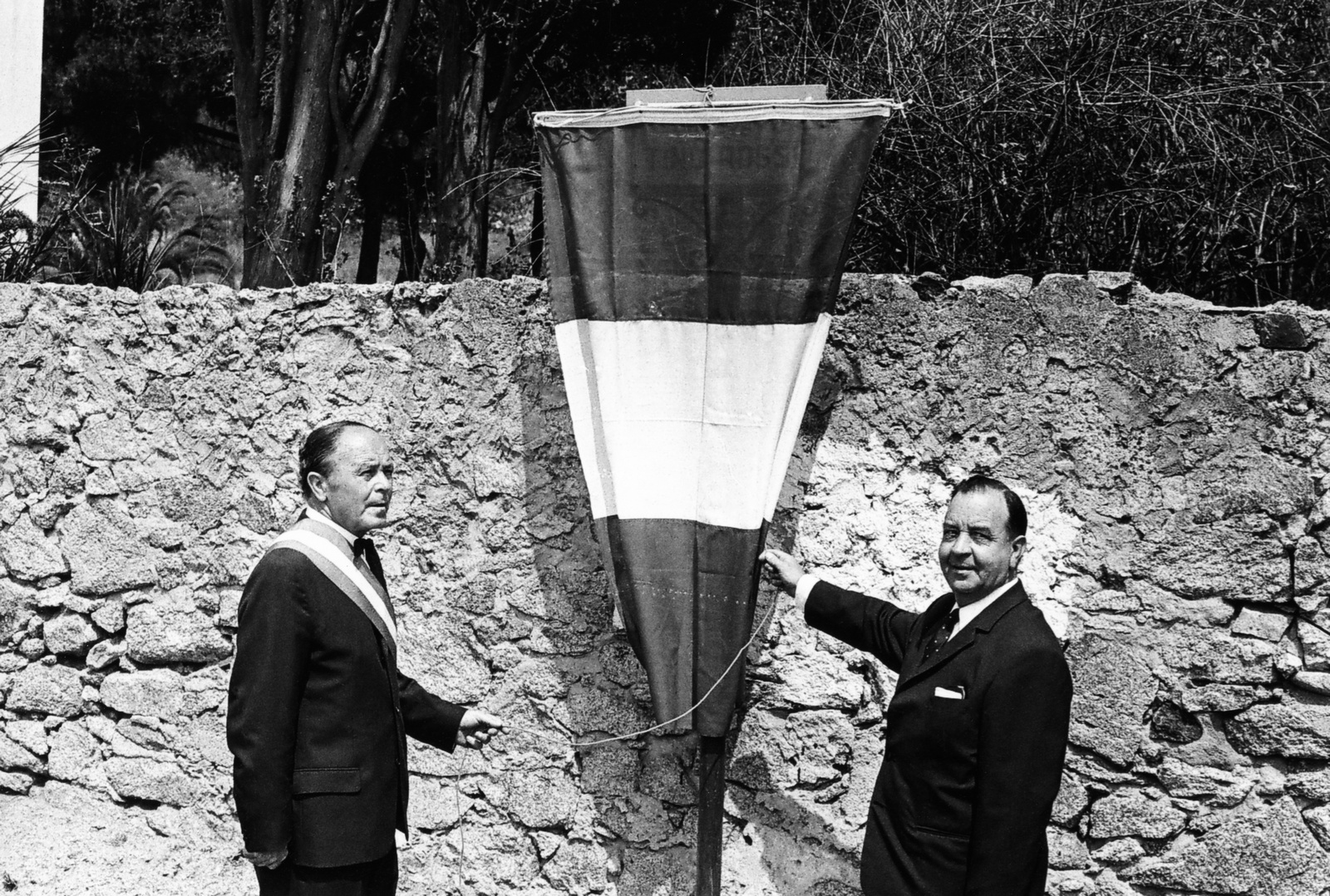 1973.08.14InaugurationBoulevardTinoRossiAjaccioNum001