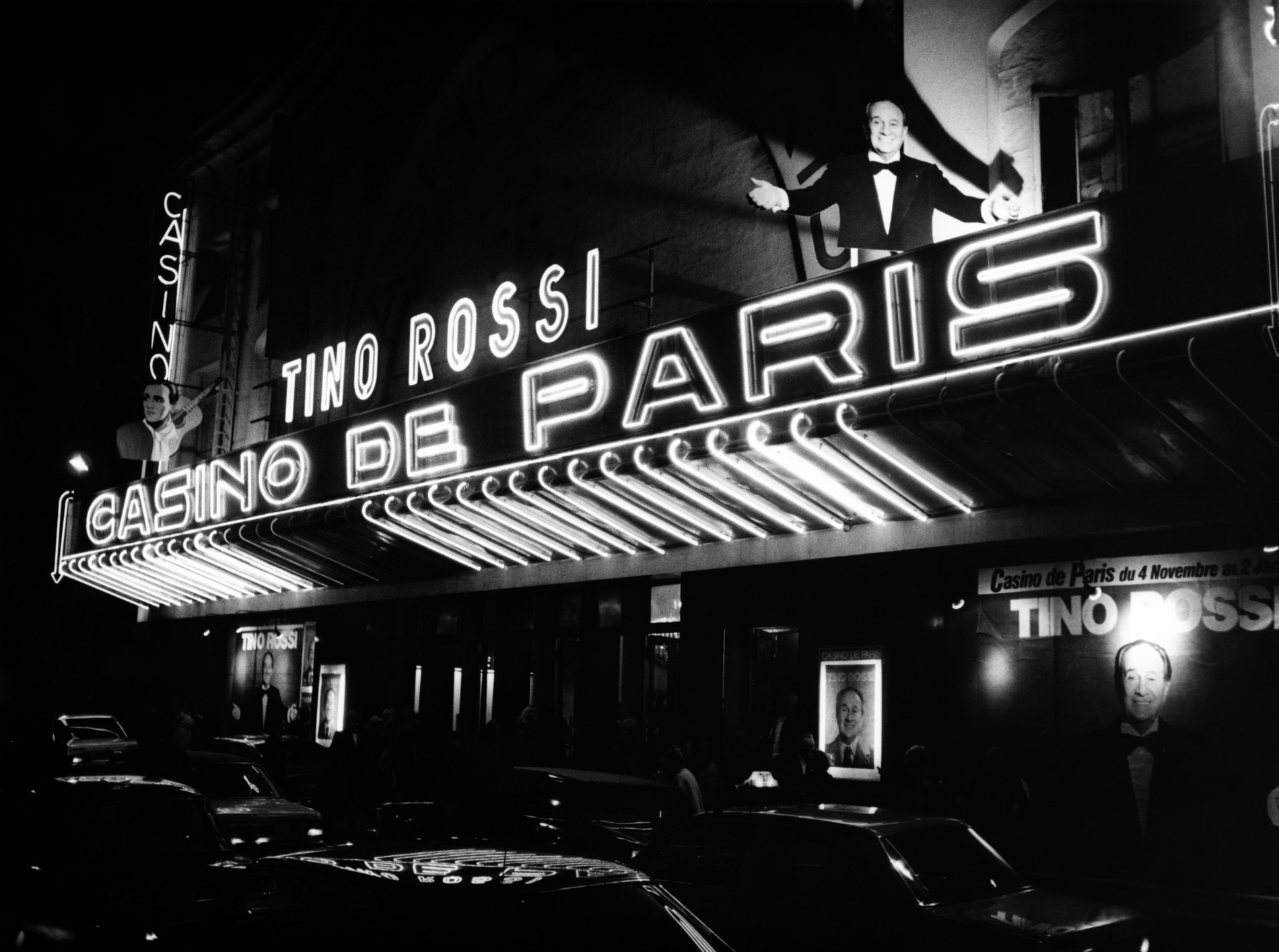 1982.11.09FacadeCasinoDeParisTinoRossiNum001