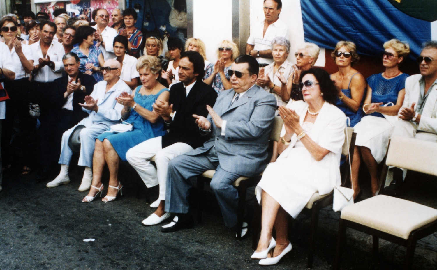 1985.08.03InaugPlaqueMaisonNataleTinoRossiS1Num004