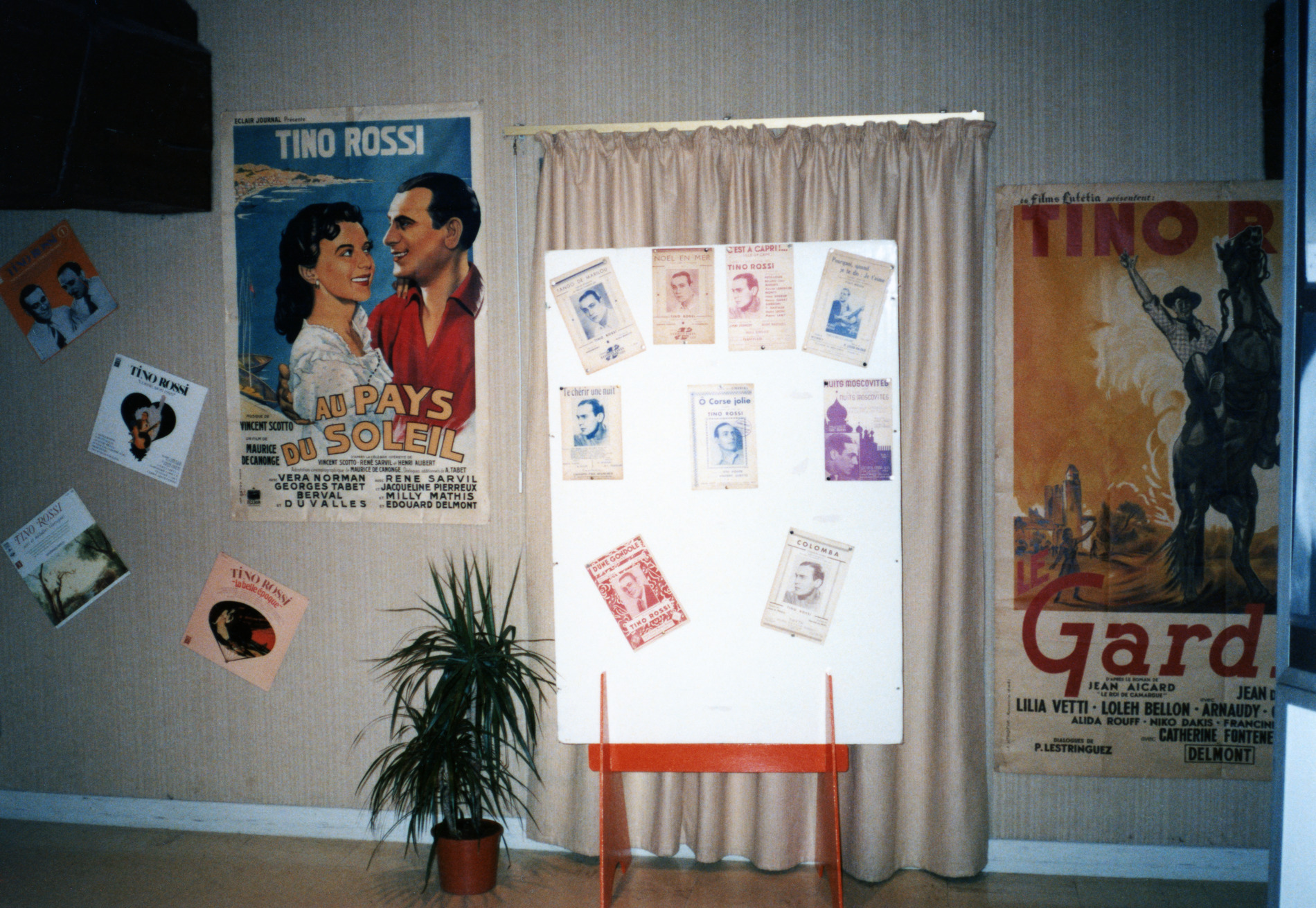 1986.03.23GenlisExpositionTinoRossiNum10