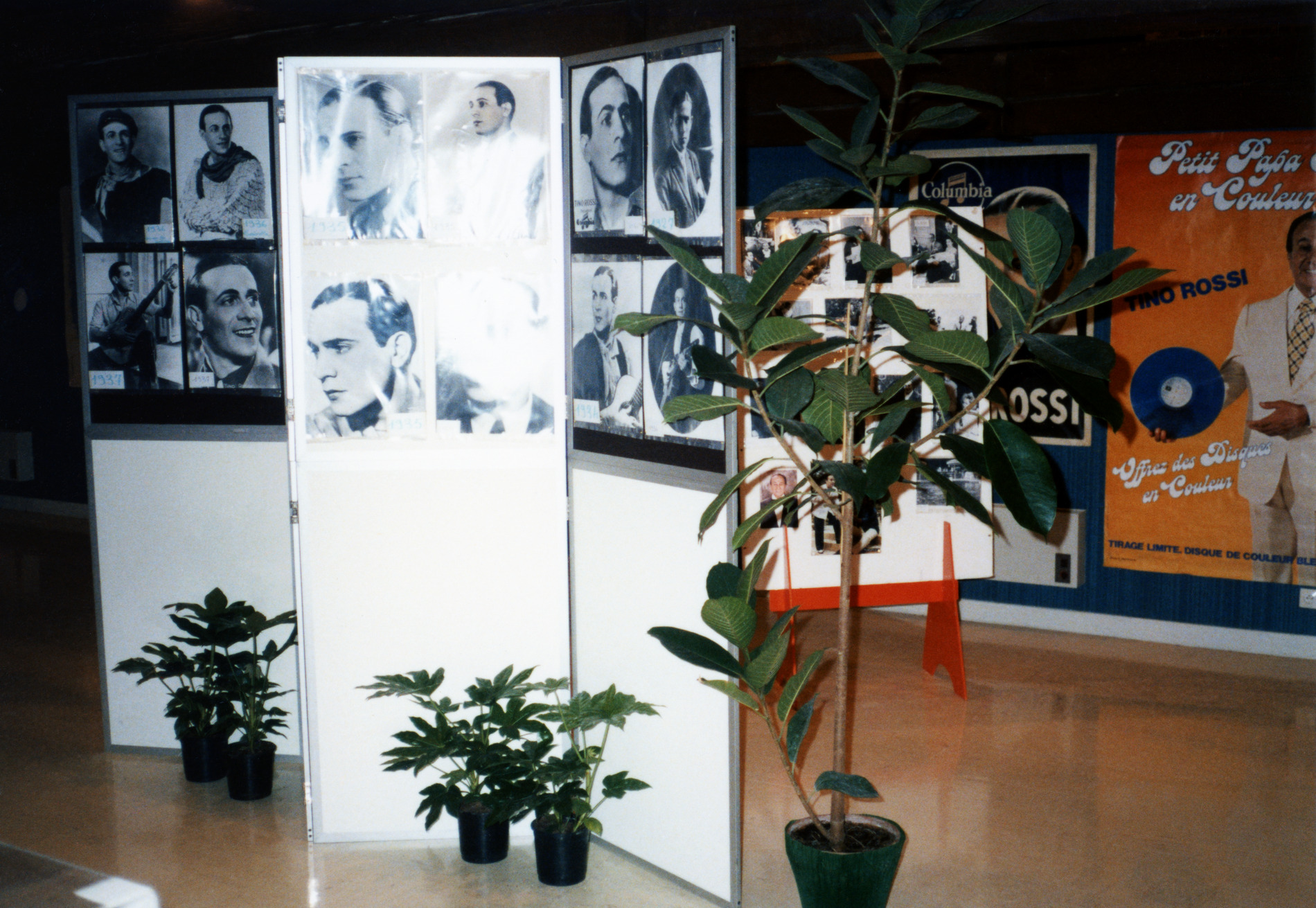 1986.03.23GenlisExpositionTinoRossiNum16