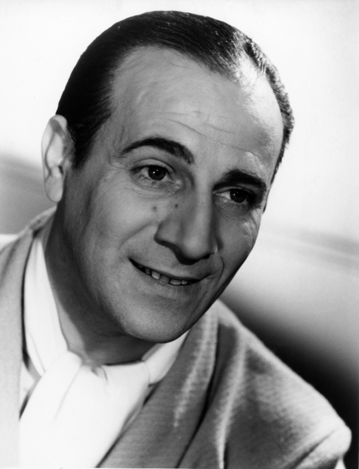1947FilmLeChanteurInconnuNum008